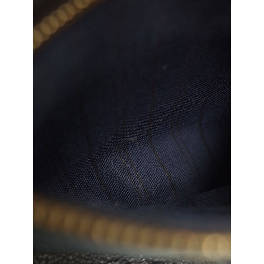 Louis Vuitton Monogram Empreinte Inspire Shoulder Bag - Picture 8 of 8
